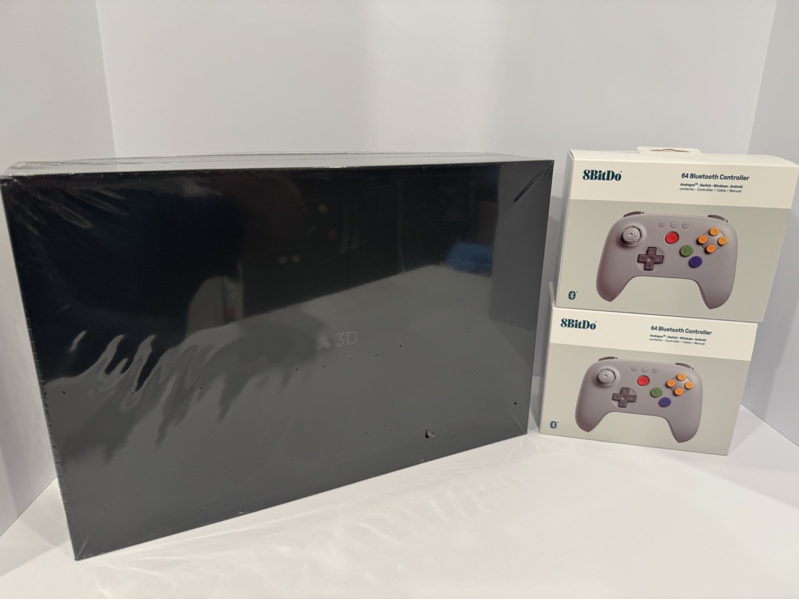 Analogue 3D Black N64 FPGA Console With 2 8Bitdo 64 Bluetooth Controllers