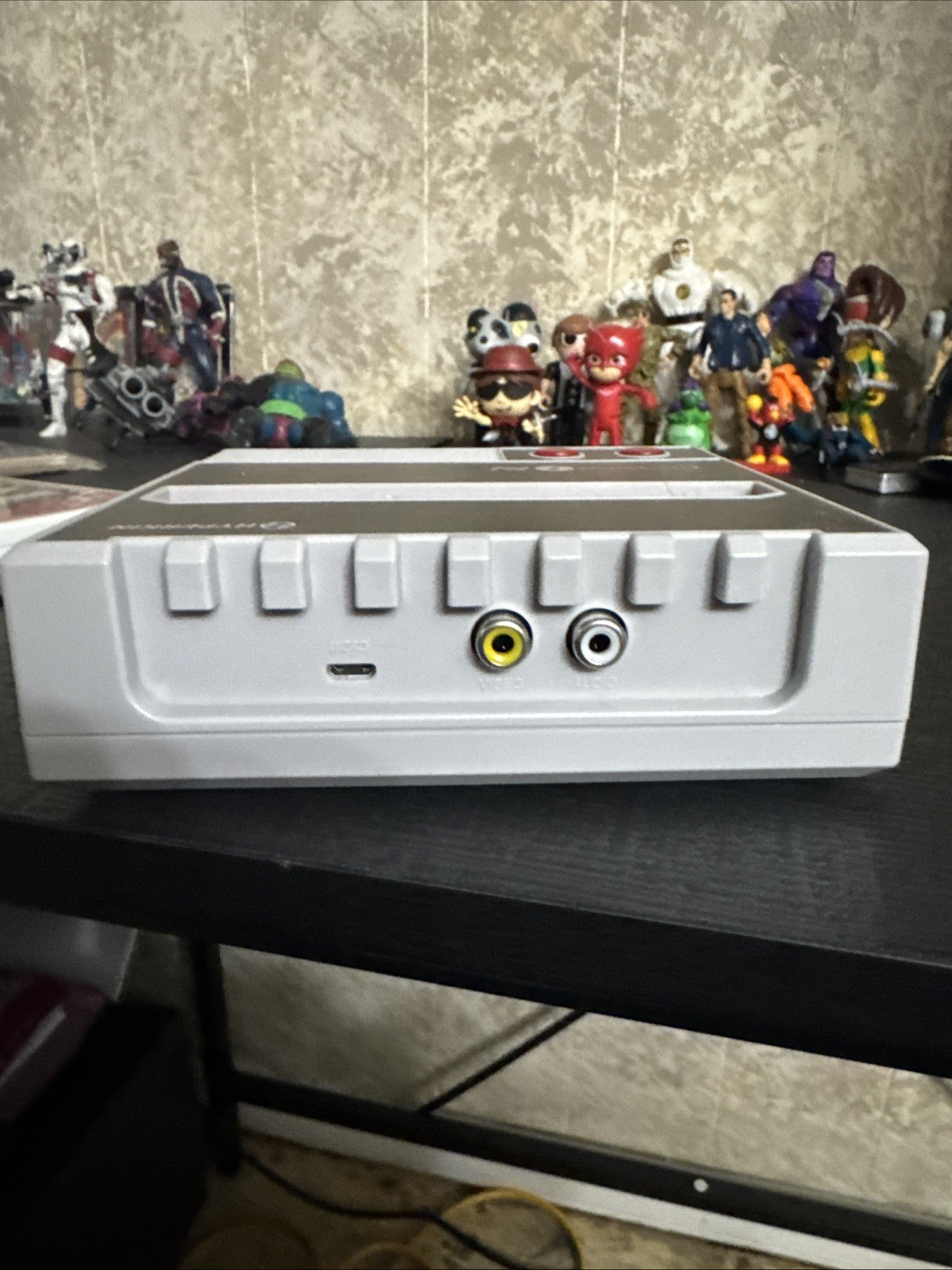Hyperkin M07473-GR Gaming Console – Gray, Tested And Working!