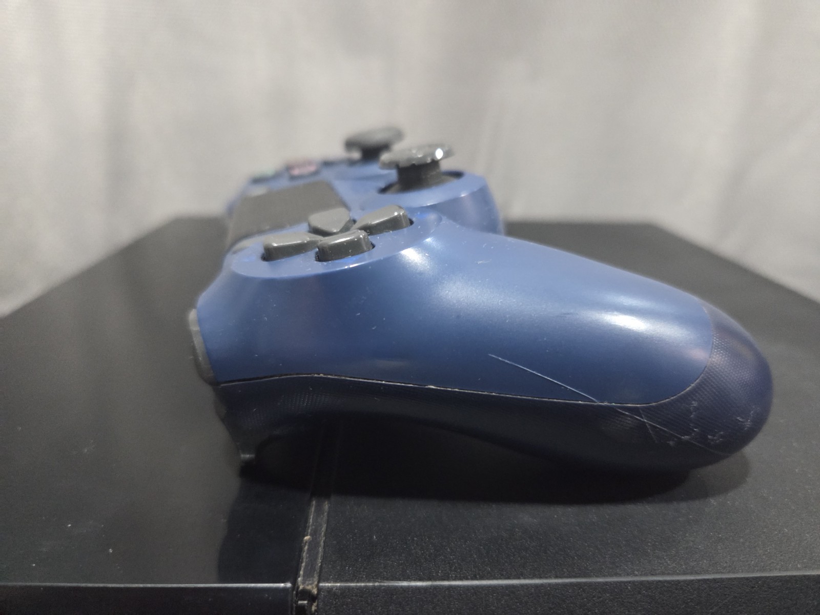 Sony PlayStation 4 CUH-1215A 500GB Black Console With OEM Controller And Cables