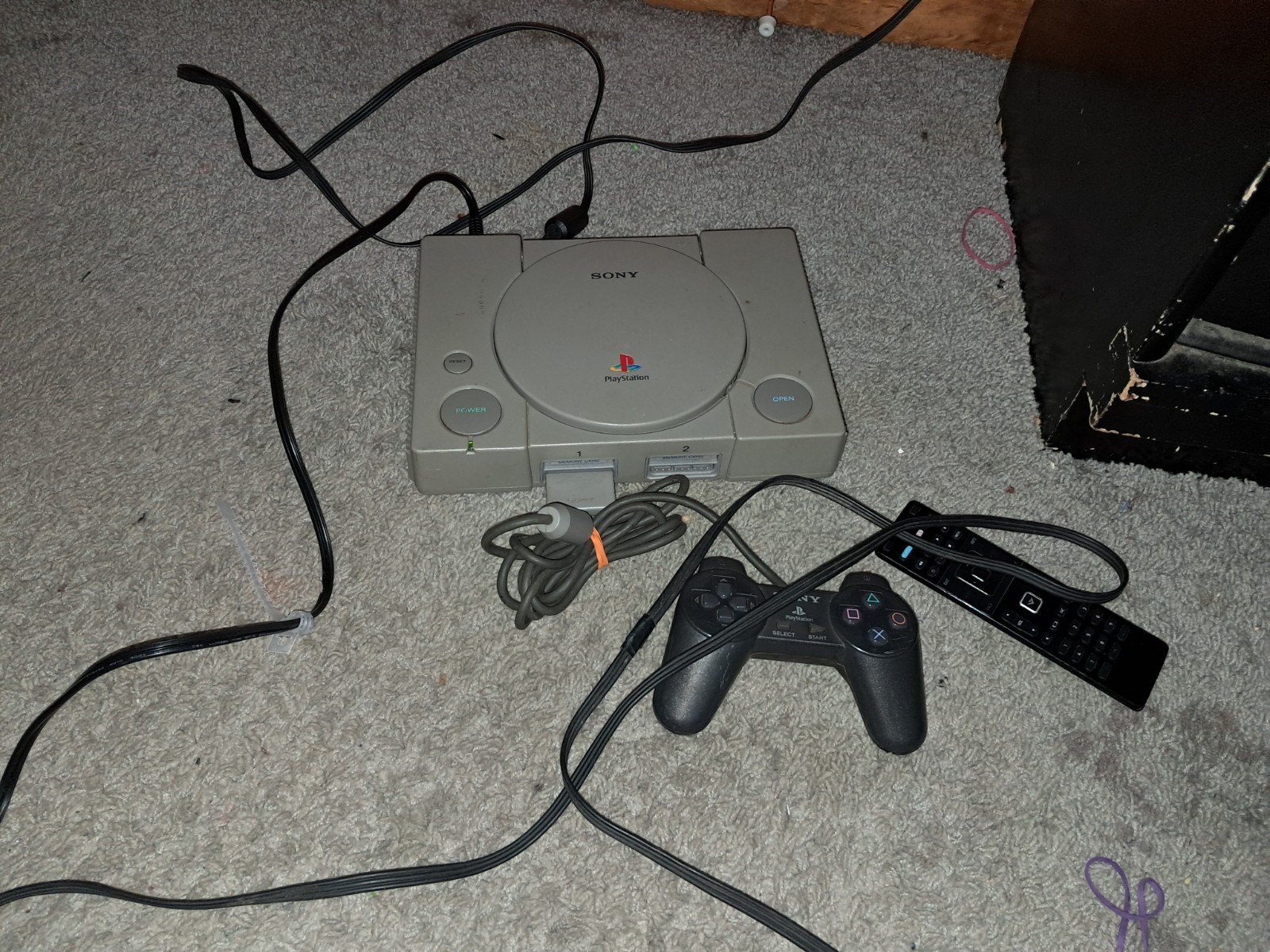 Sony PlayStation 1 PS1 SCPH-7501 Console Bundle OEM Controller cords