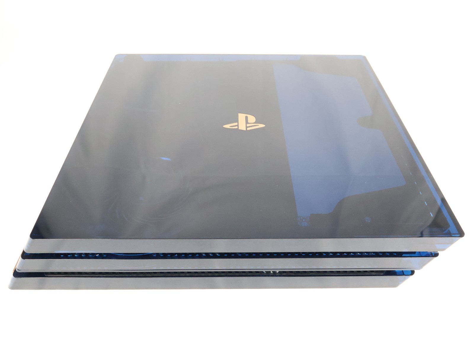 Sony PlayStation 4 Pro 2TB 500 Million Limited Edition Console Bundle – CIB NM
