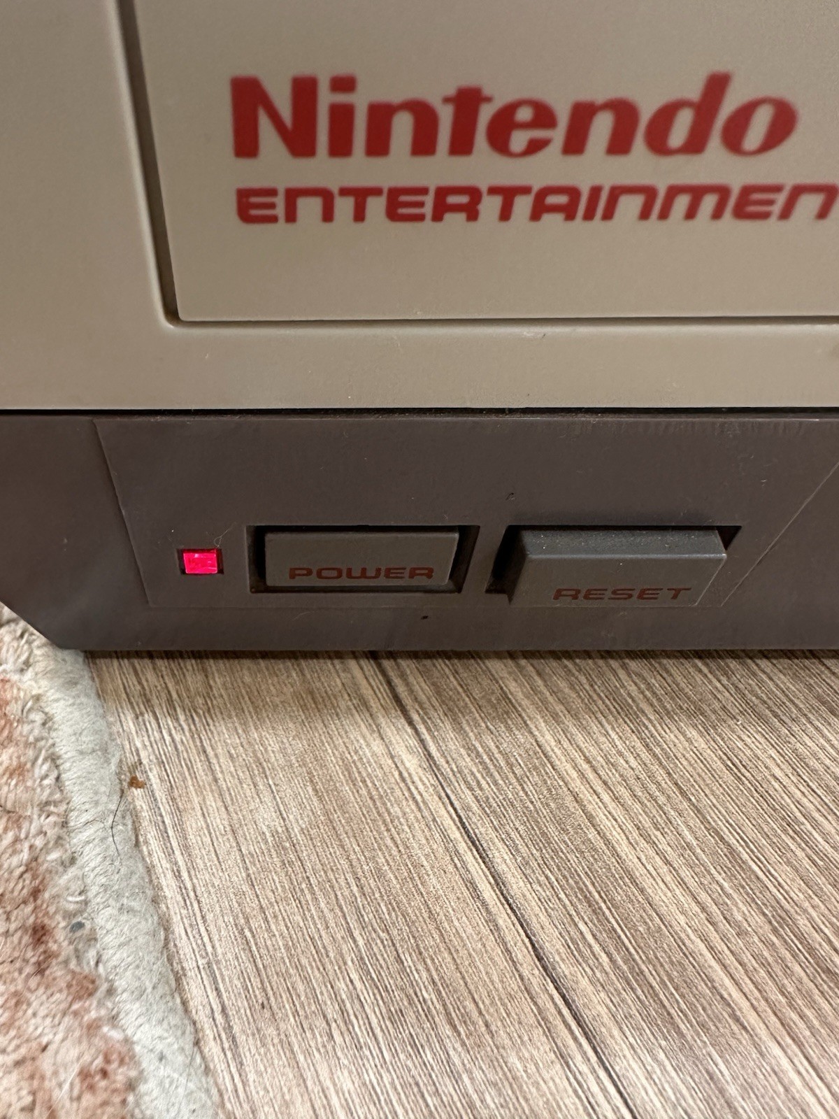 TESTED Nintendo NES Console Gray, Tested Working With Controller And Game!!!