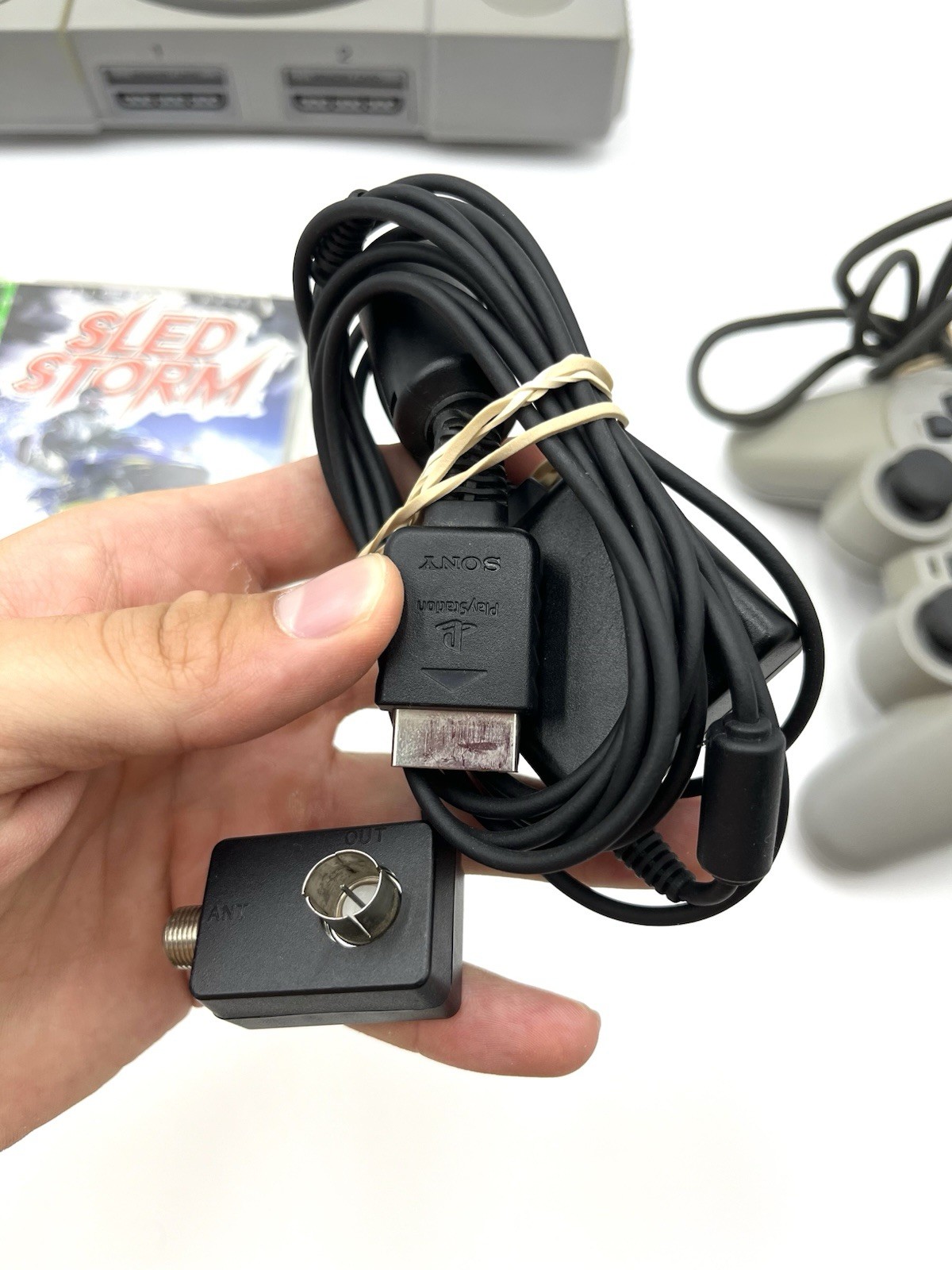 Sony PlayStation 1 Console SCPH-7501 PS1 Lot 3 Games, 1 Controller & Cord TESTED