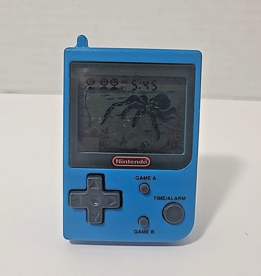 Vintage 1998 Nintendo Mini Classics – OCTOPUS + Extra New Batteries – Fast Ship!