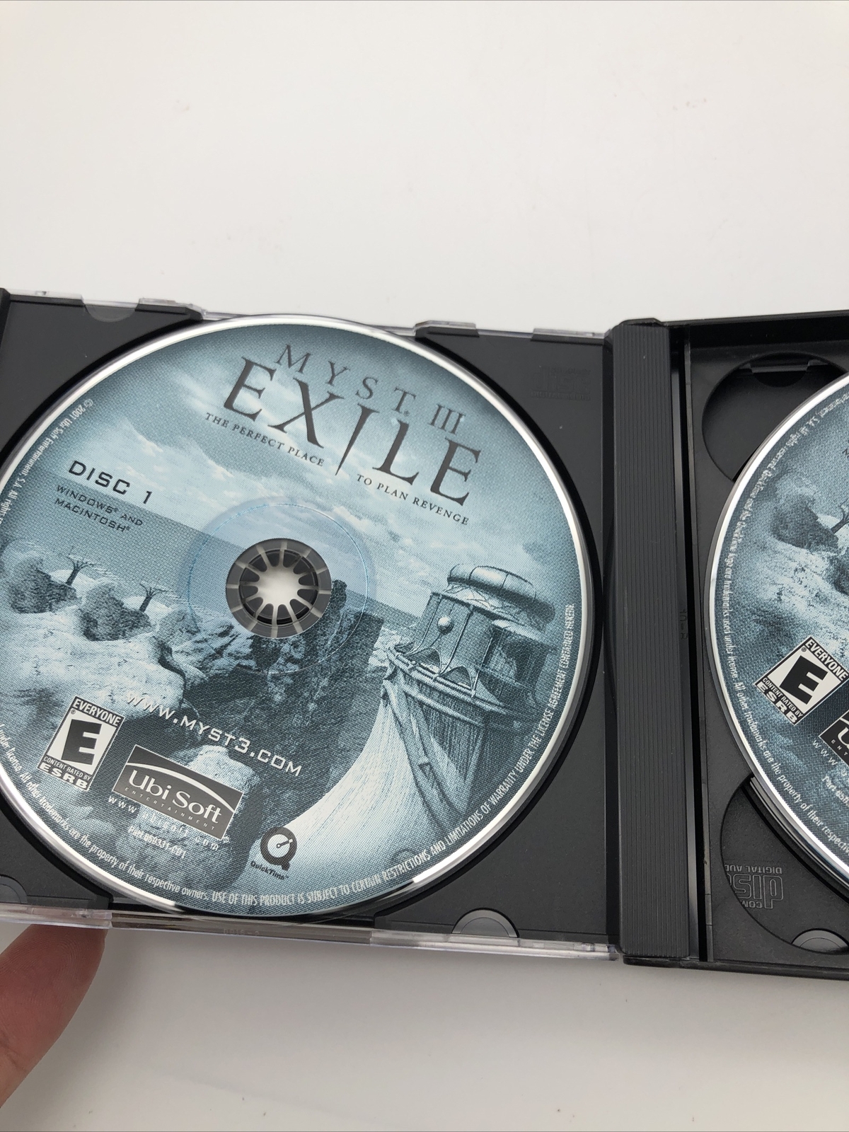 Myst III Exile Windows PC/MAC CD ROM Video Game 2001 MANUAL + 4 DISCS INCLUDED