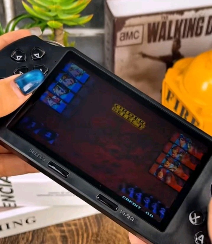 I SF3000 Retro Handheld Game Console with 4.5 Inch IPS Screen 3000mAh Battery.