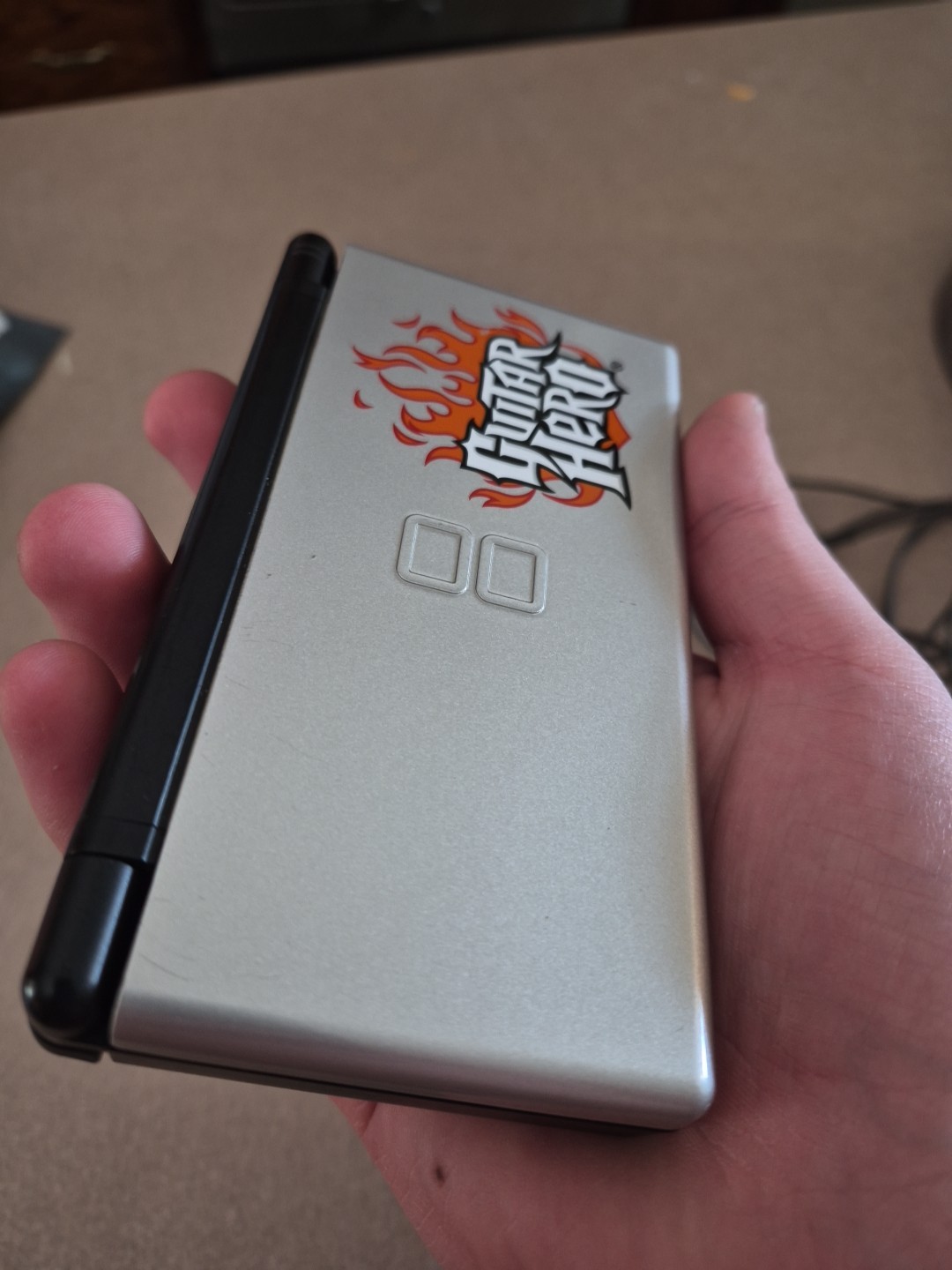 Nintendo DS Lite Guitar Hero: On Tour Special Edition 4MB Black & Silver…