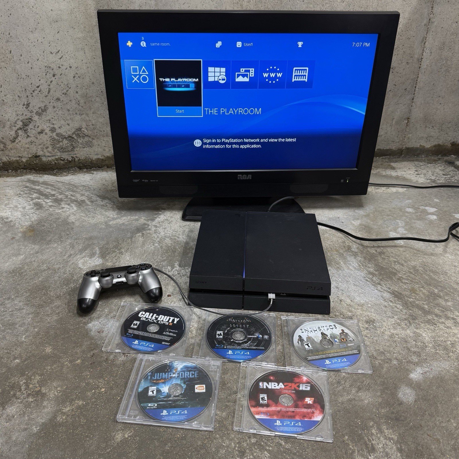 Sony Playstation 4 CUH-1215A 500GB Console Bundle & Games DISC ERROR READ