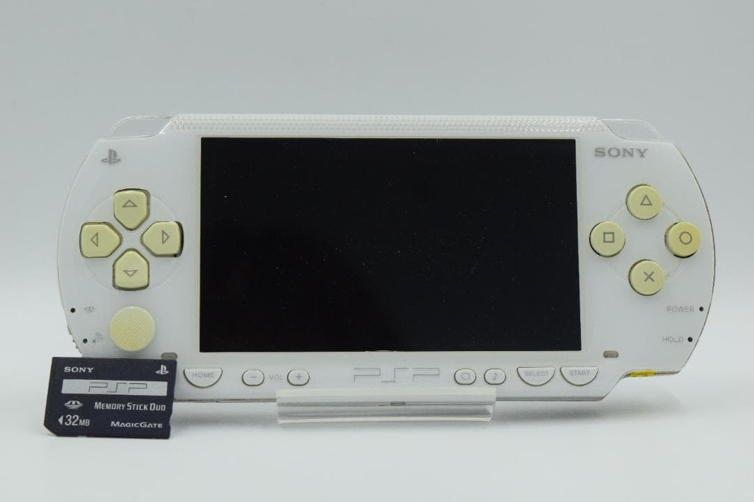 Sony PSP-1000 White Console w/ 32MB Memory Card Tested Region Free Japan