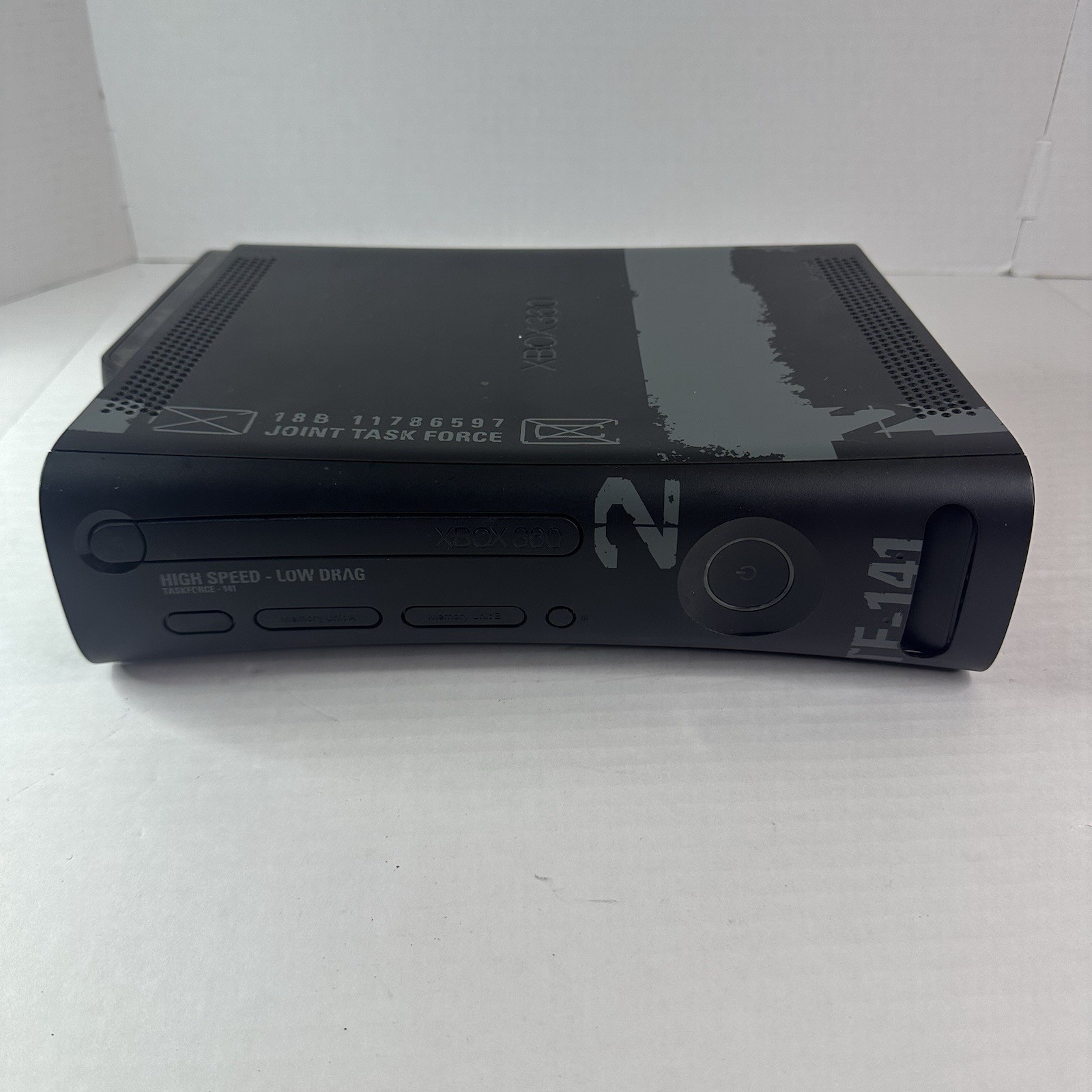 Microsoft XBOX 360 Modern Warfare 2 Console For Parts or Repair MW2 Edition READ