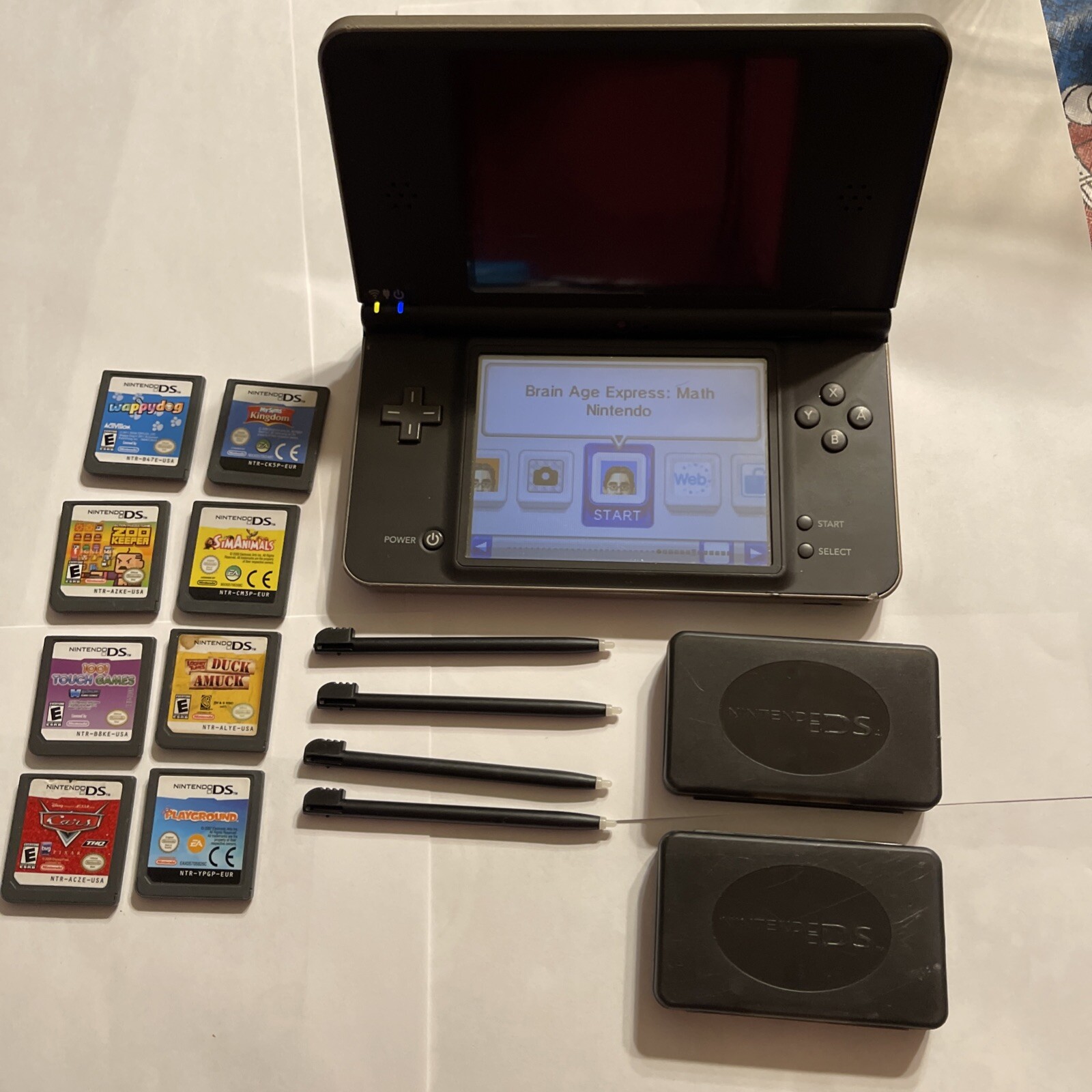 Nintendo DSi XL Bronze/Black Console & Game Lot As Is *Please Read Description*
