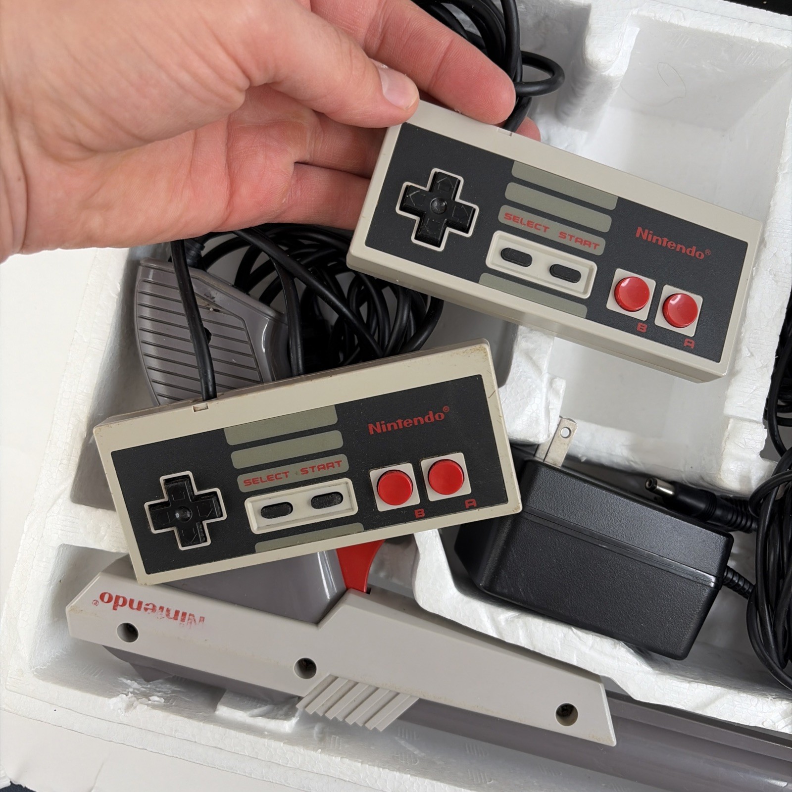 NES Nintendo Entertainment System Console Action Set Complete CIB Box W Mario