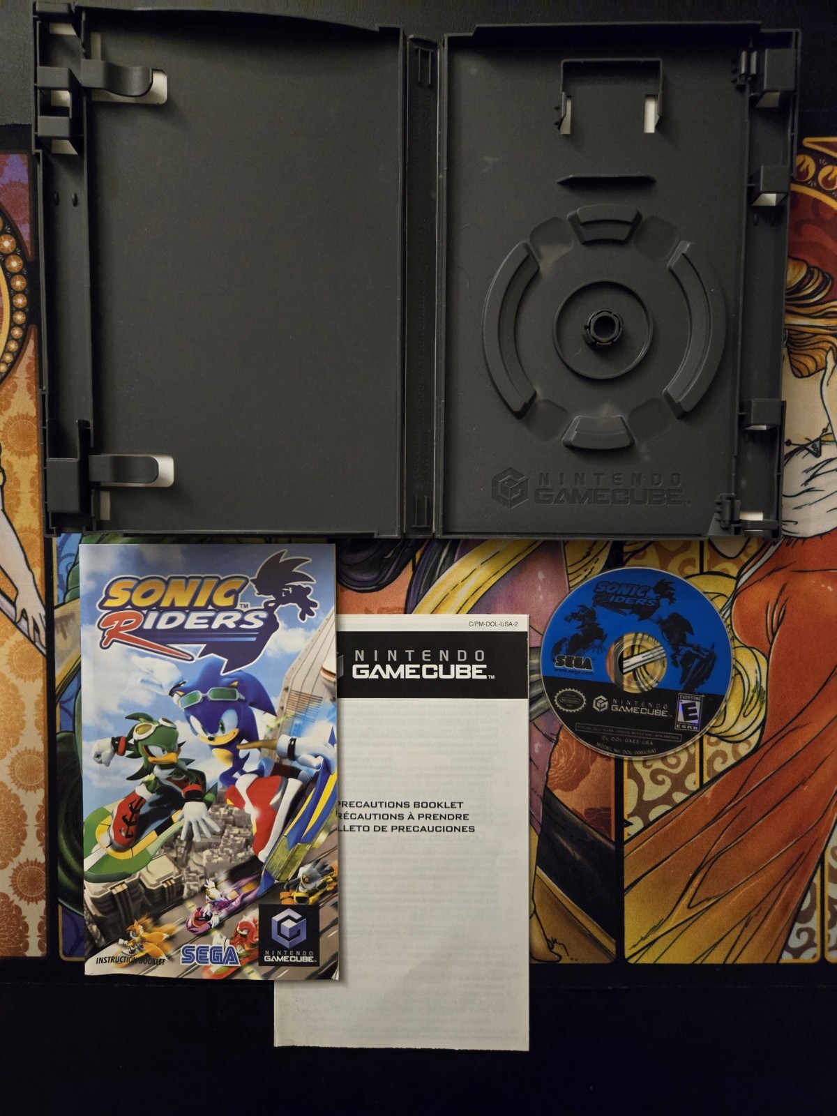 Nintendo GameCube Silver Console Bundle, 2 Controllers, Cords, & 3 Games DOL-101