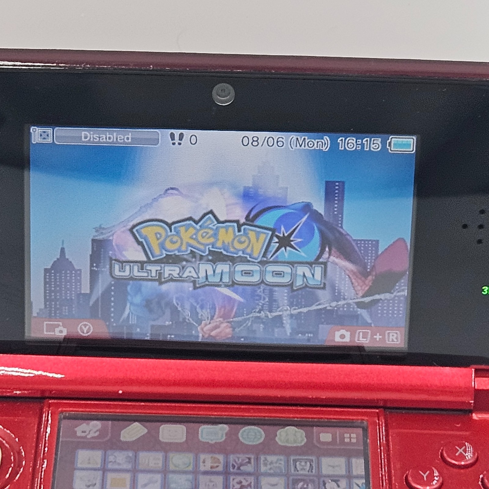 Nintendo 3DS Metallic Red – CTR-001 – Enhanced System – SD + 32GB Micro SD