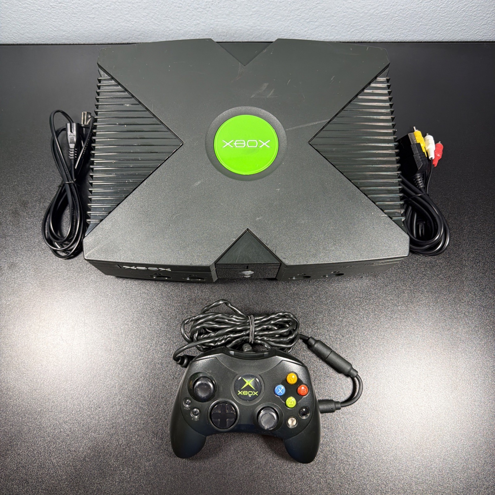 Microsoft Original Xbox Classic OG Console W/S Controller -tested