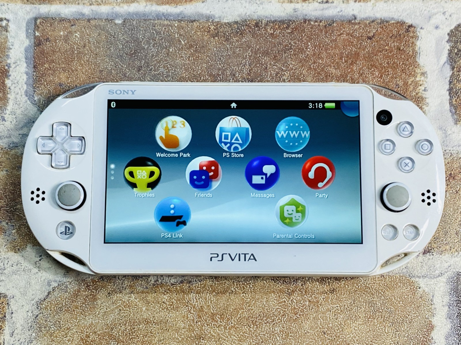 PS Vita Light Blue White PCH-2000 Sony Japan Mobile Case 16GB Charger Ex DDP