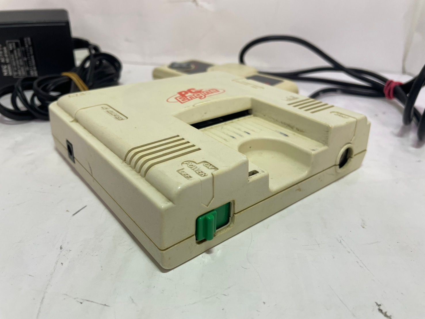 NEC Home Electronics PC engine HuCARD Game consoles white B589