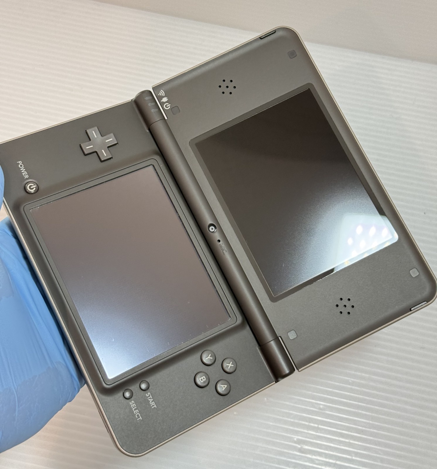 Nintendo DS DSi LL XL Brown Console w/Box Region free Japanese ver. – Excellent