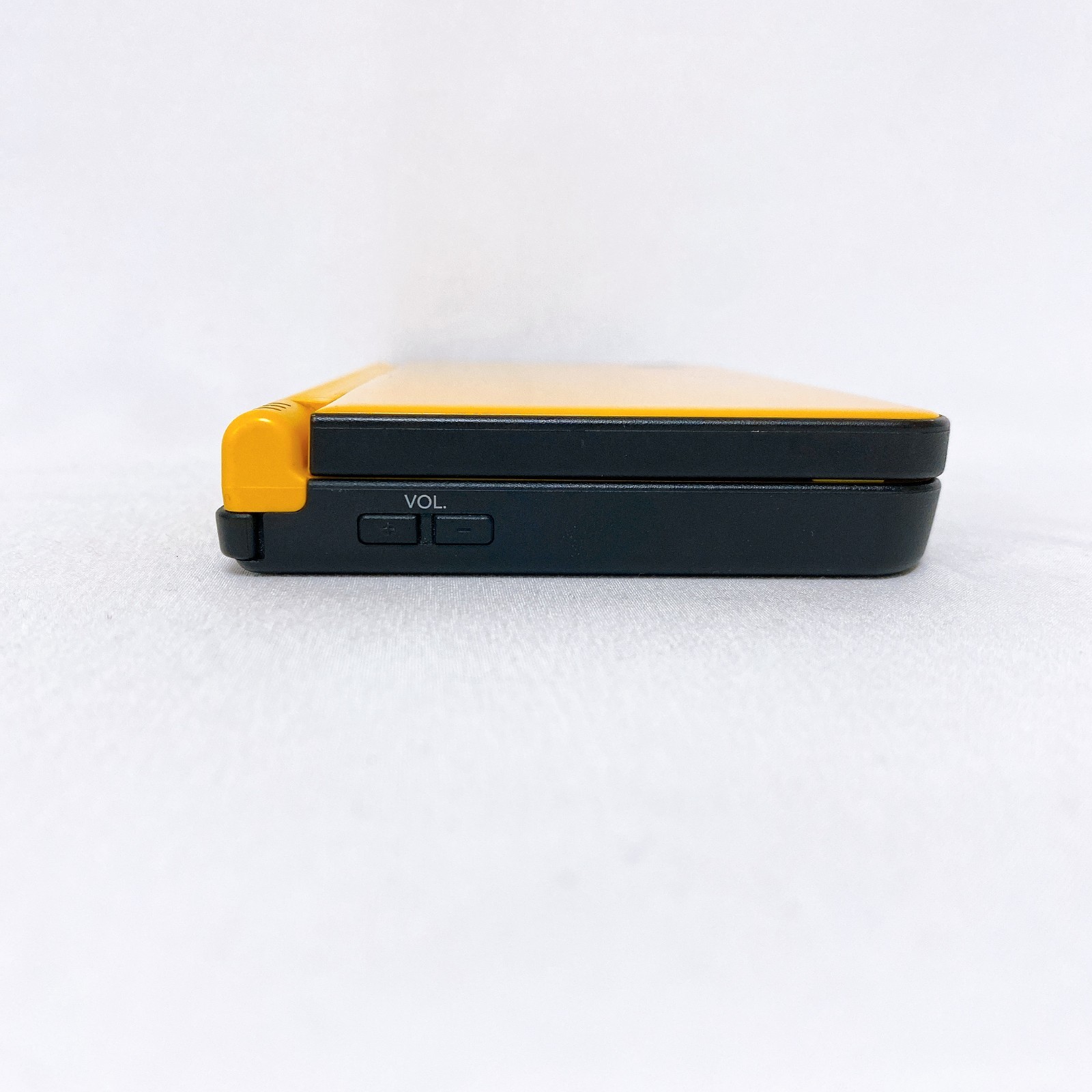 Share Nintendo DSi LL XL Yellow Console Japan Exclusive Console Tested Rank S