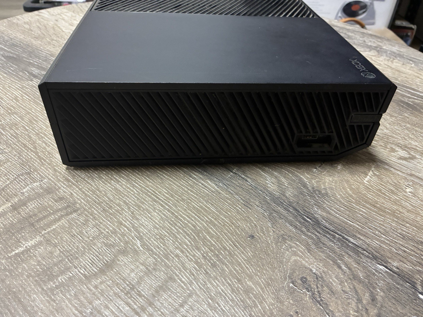 Microsoft Xbox One 500GB Console – Black UNTESTED