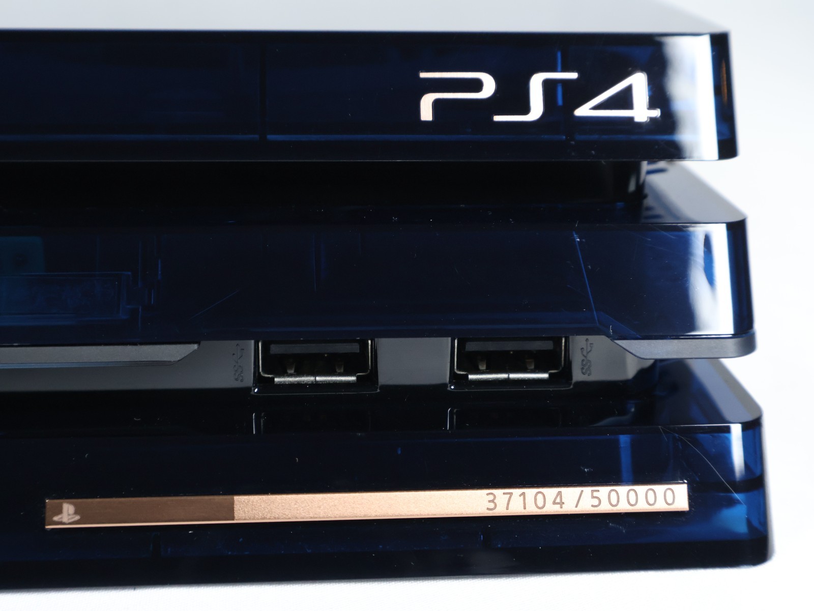 Sony PlayStation 4 Pro 2TB 500 Million Limited Edition Console Bundle – CIB NM