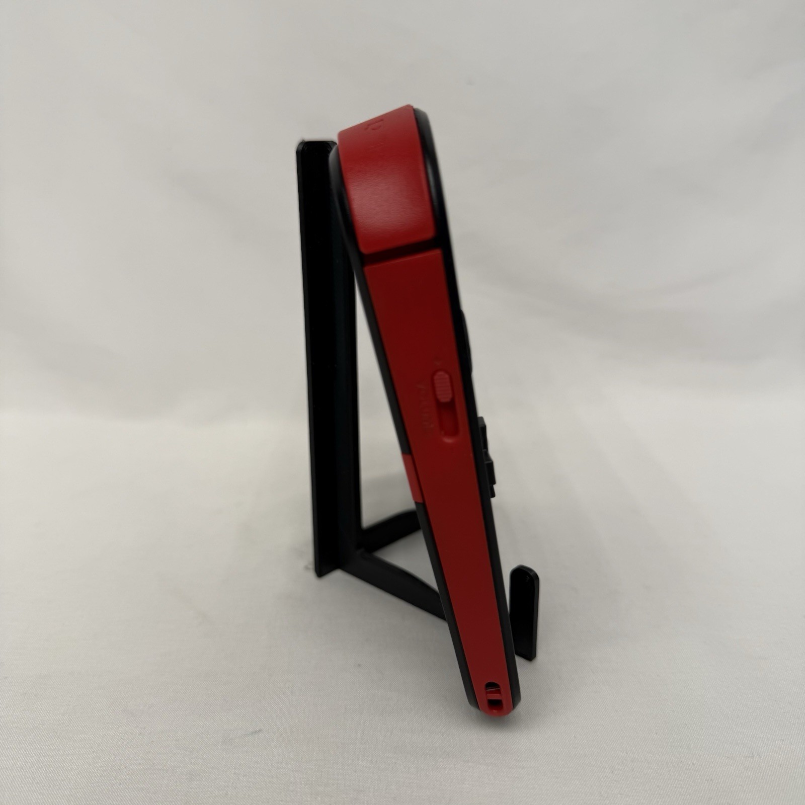 Nintendo 2DS Black & Red Handheld Video Game Console System FTR -001 Tested