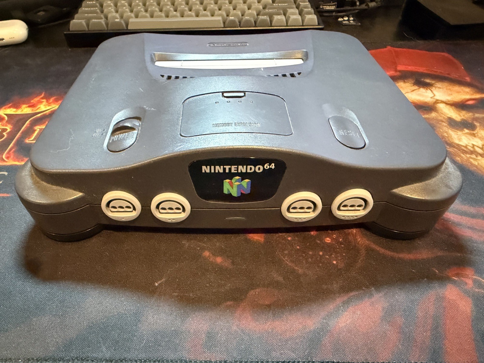 Nintendo 64 Game Console with Memory Expansion Pak and 2 Tight Controllers