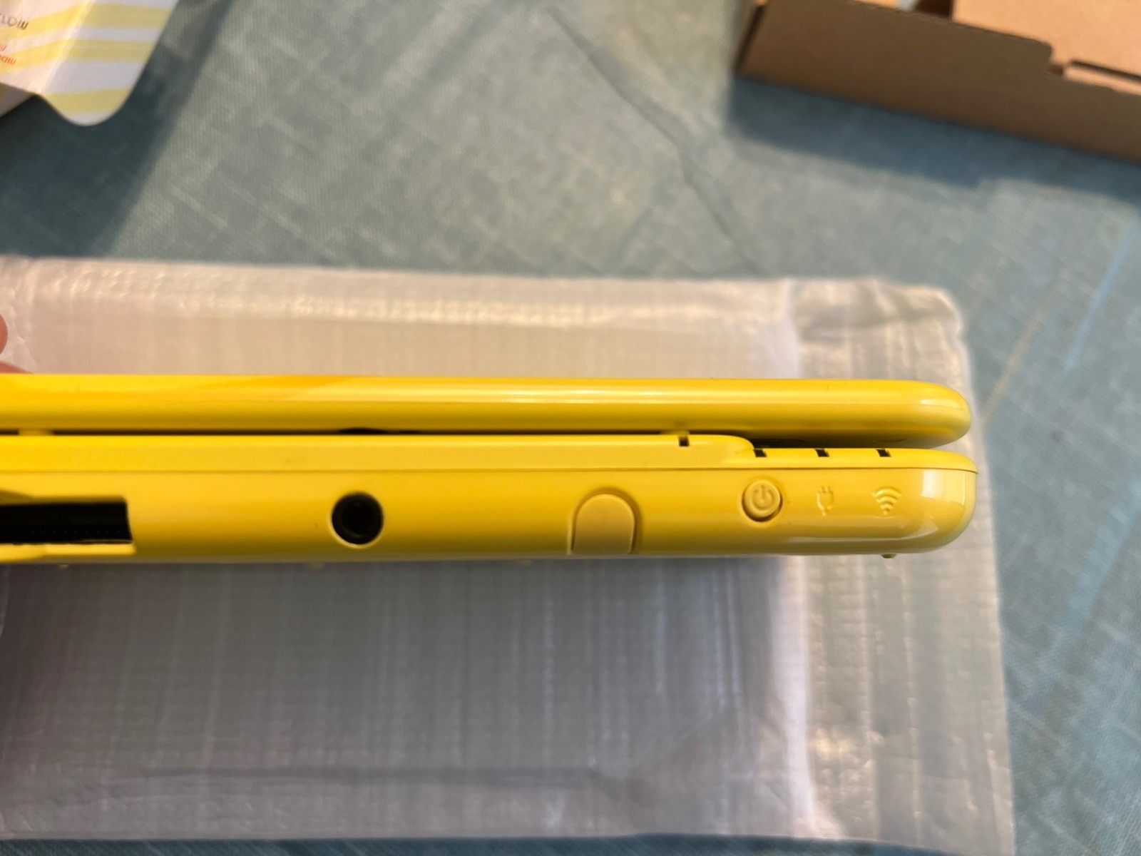Nintendo New 3DS XL Pikachu Yellow Edition Handheld Console – Yellow