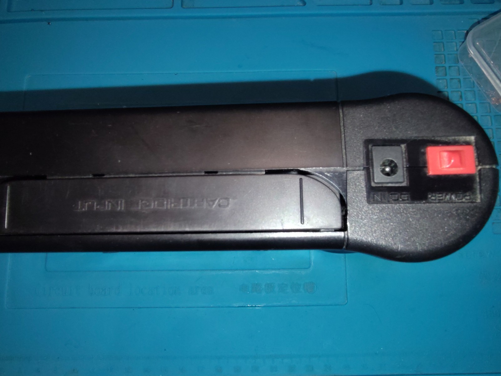 Sega Nomad 5V LCD mod, new glass lens, new DC in power jack (not Recapped)