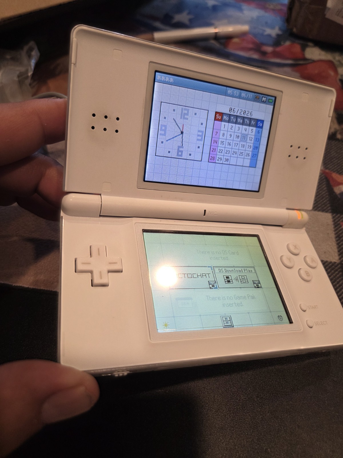 Nintendo DS Lite USG-001 JPN White Handheld Console Stylus Only Bad Hinge