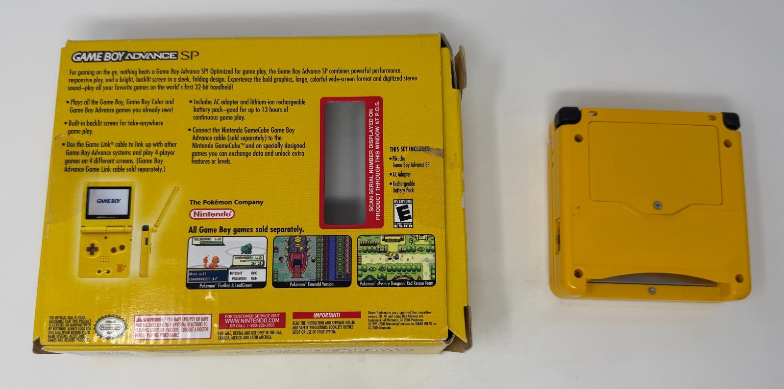 Nintendo Gameboy Advance SP Toys «R» Us Exclusive Limited Edition Pikachu IN BOX