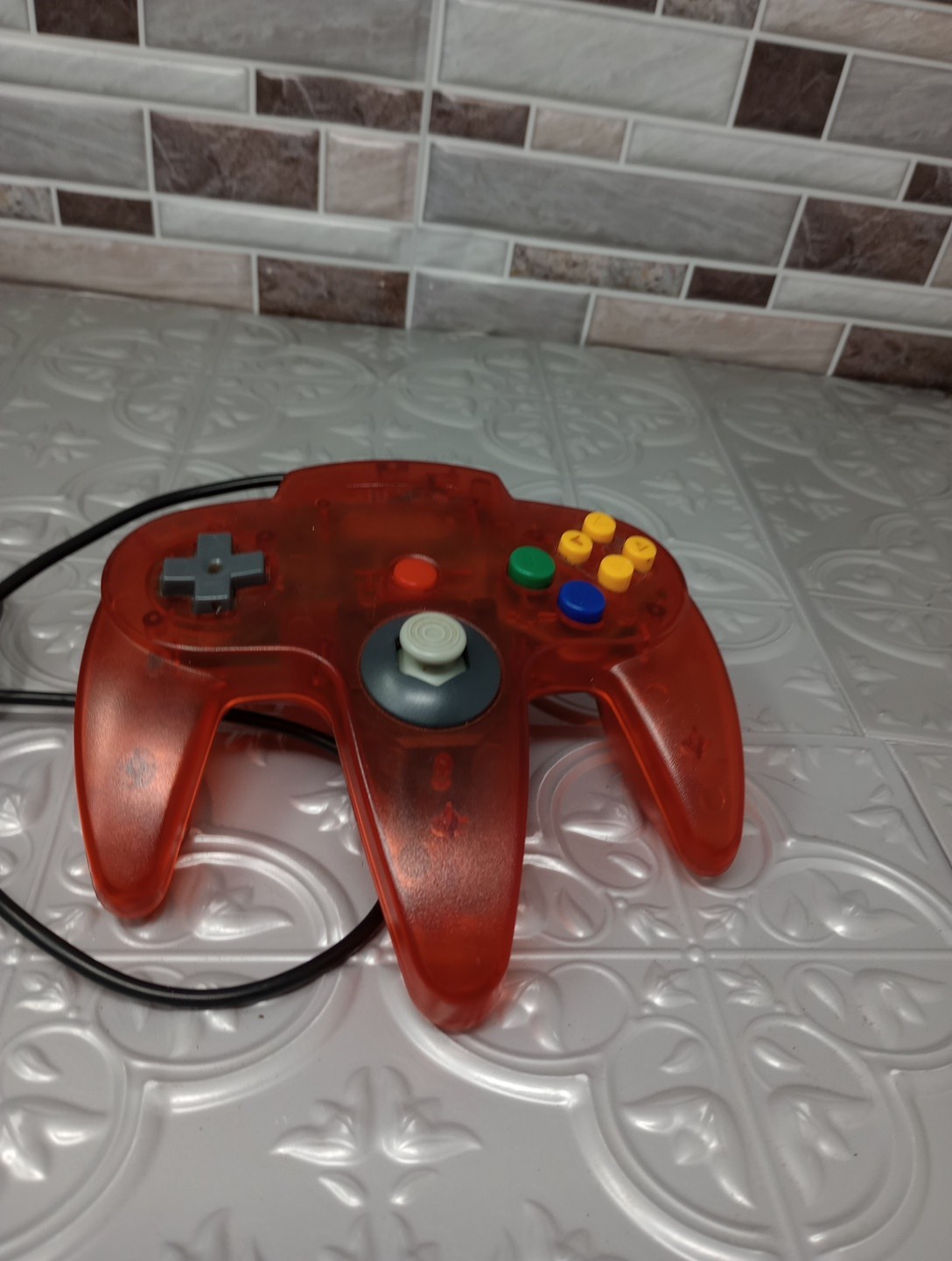 Nintendo 64 System 32MB Home Console Charcoal Gray W/ 3 Controllers , Cords