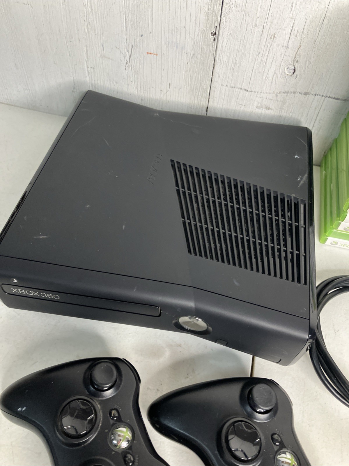 Xbox 360 S Slim Bundle 1439 Console 250GB 15 Games GTA 4 NARUTO OBLIVION GEARS