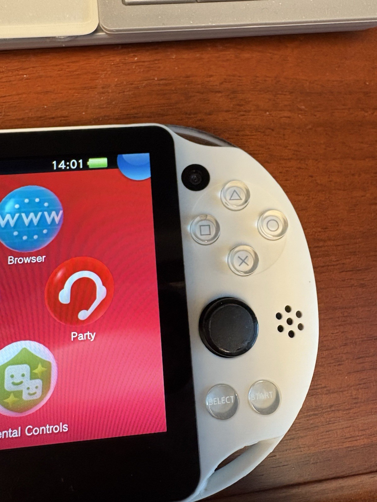 Sony PlayStation Vita 2000 Console Fully Functional White PCH 2000