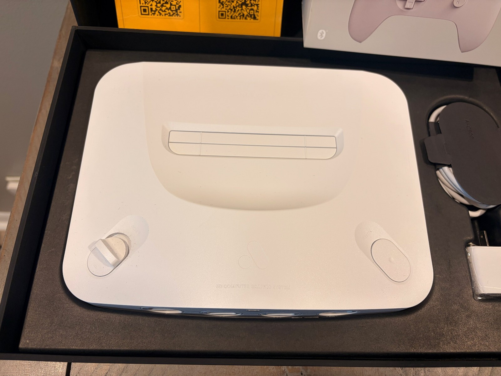 Analogue 3D Console Nintendo 64 White w/ new White 8BitDo Controller N64