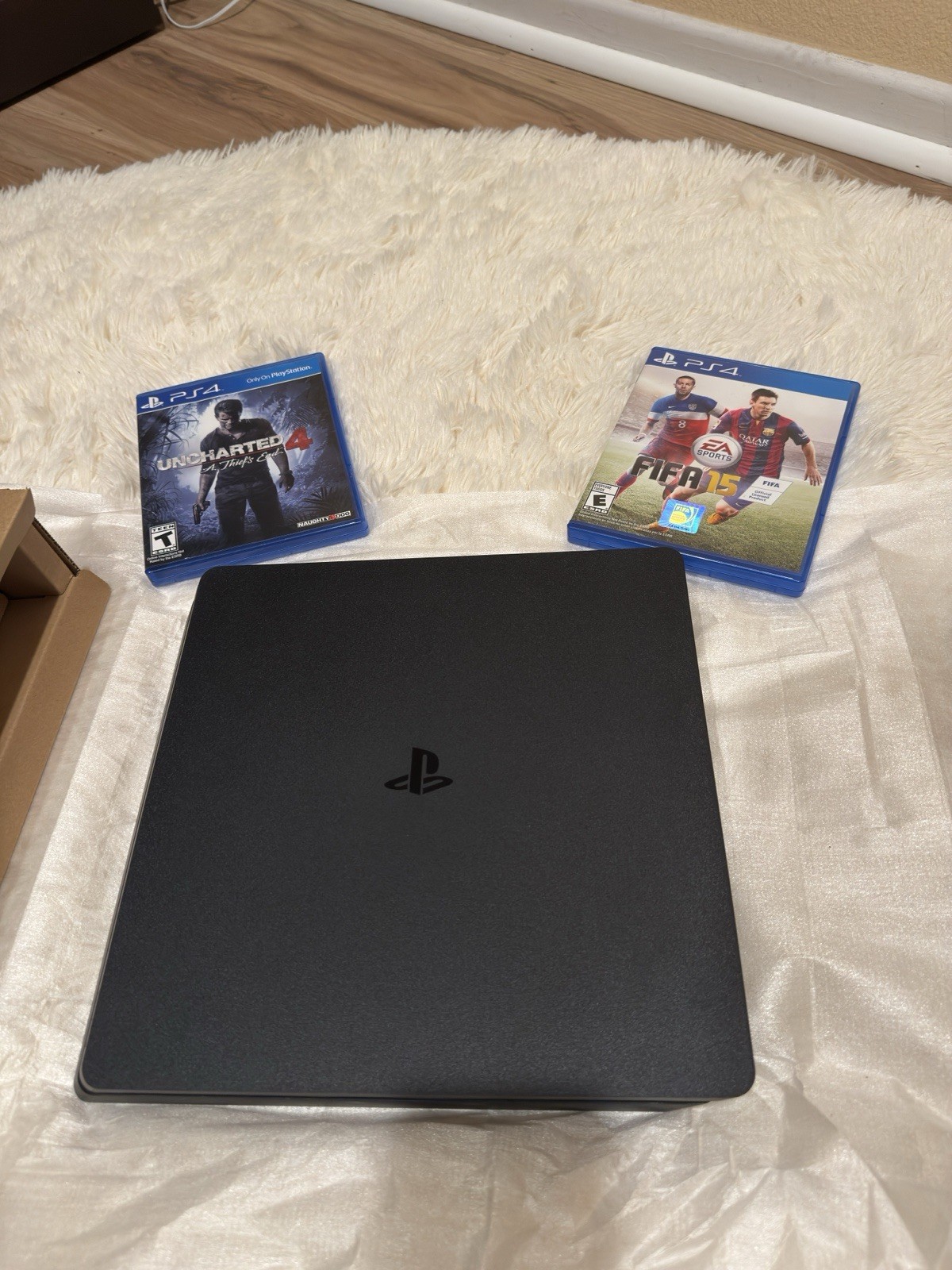 Sony PlayStation 4 Slim 500GB Jet Black Console Uncharted 4 Bundle Wi-Fi-FIFA 15