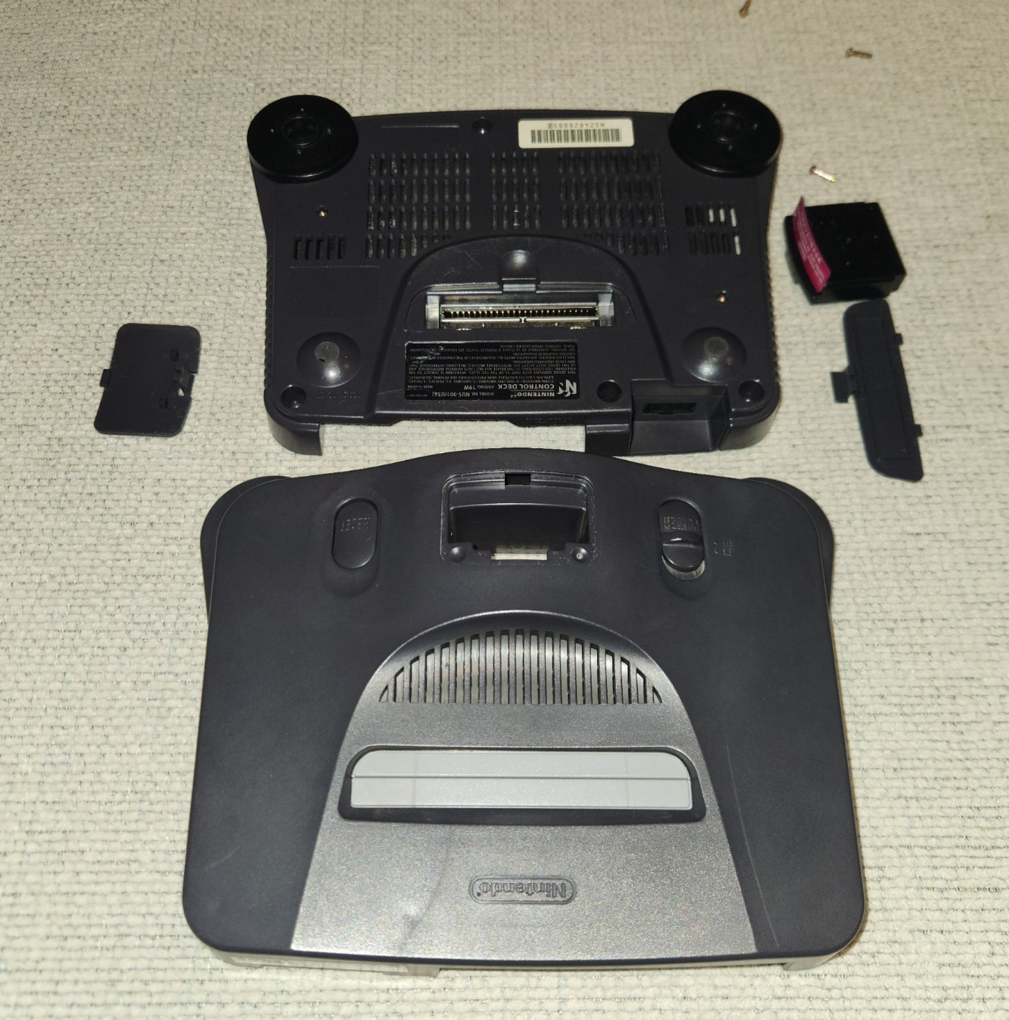 Nintendo 64 NUS-001(USA) 1 OEM Controller & Cords Authentic Tested Excellent