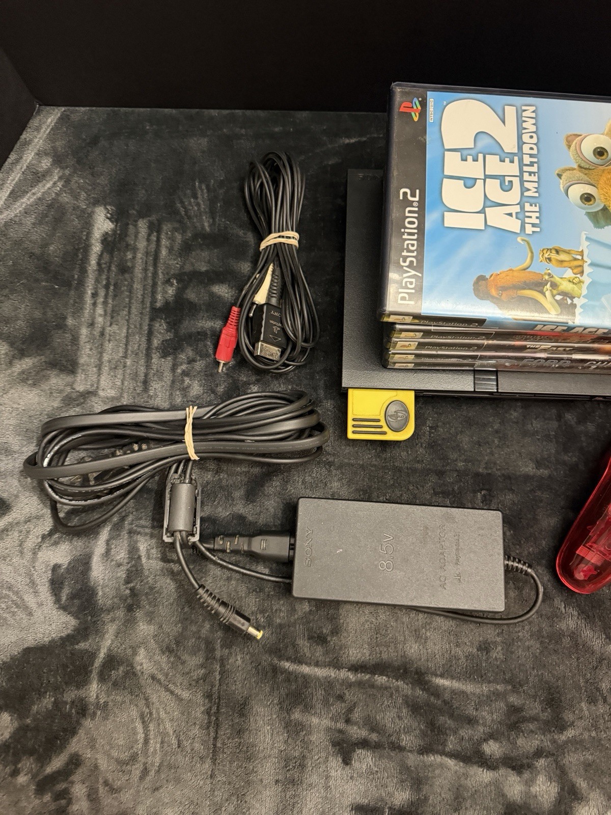 Sony PlayStation 2 Slim PS2 (SCPH-77001) Console Bundle W Games, Controller, Mem