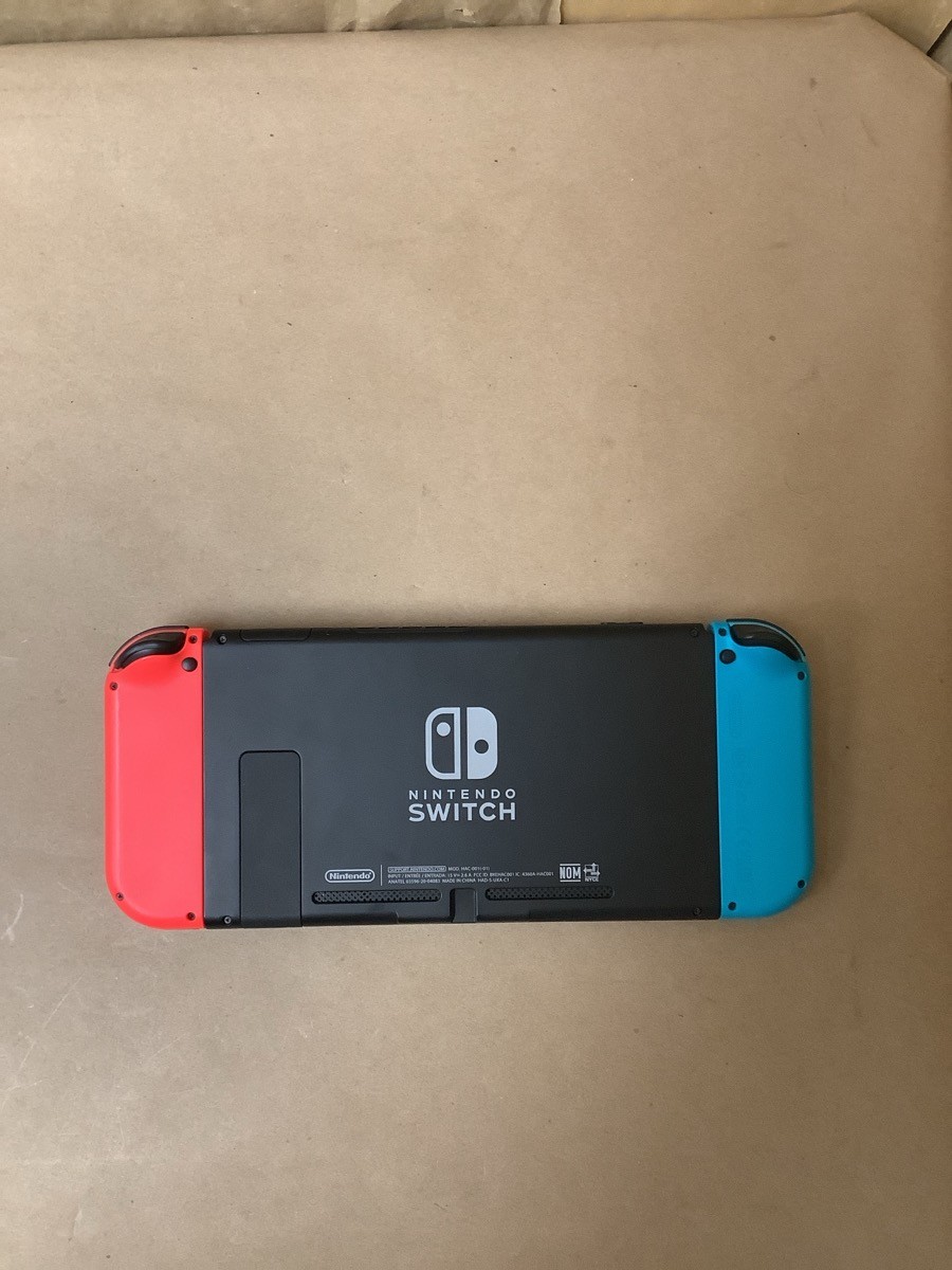 NINTENDO HAC-001 (-01) RED/BLUE (G29013742)
