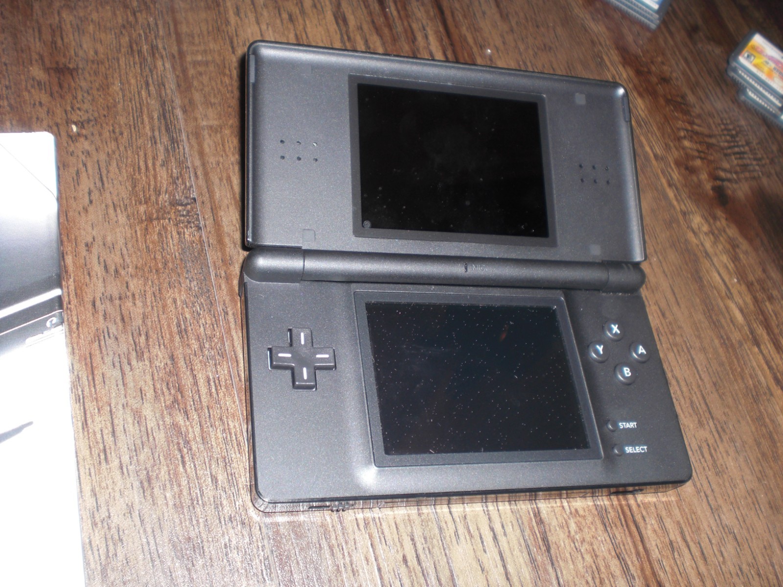 Nintendo DS Lite Crimson Red Black Console System COMPLETE CIB Box Insert SERIAL
