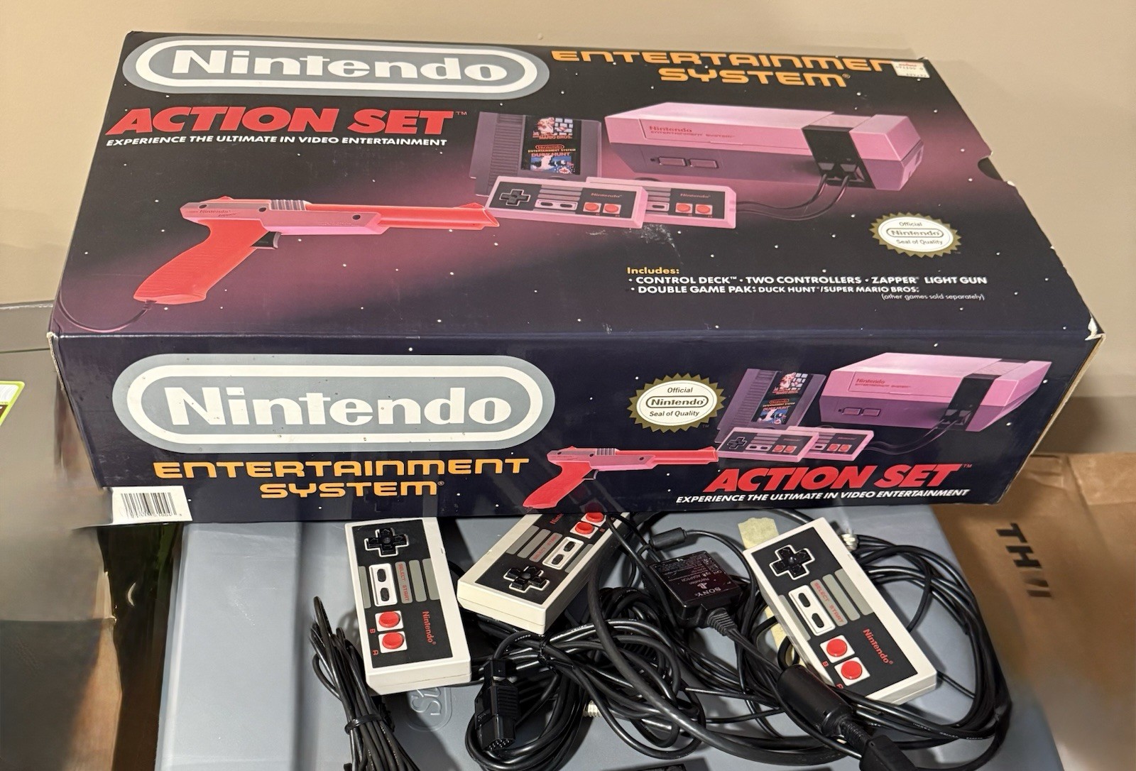 Nintendo NES Action Set Home Console – White/Gray