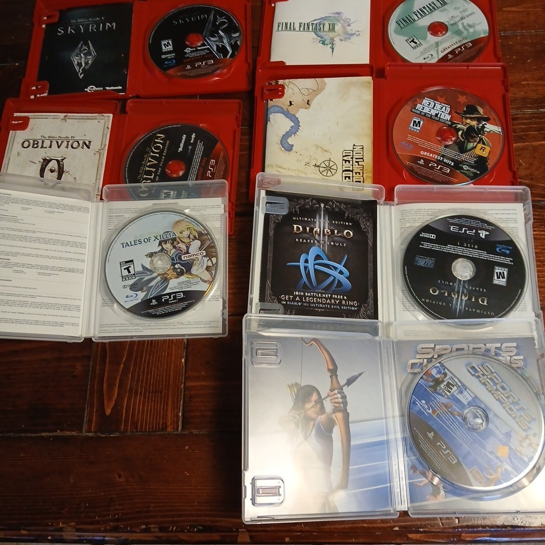 Sony Playstation 3 With 7 Games Wireless Controller 256 GB Adult Owned EUC