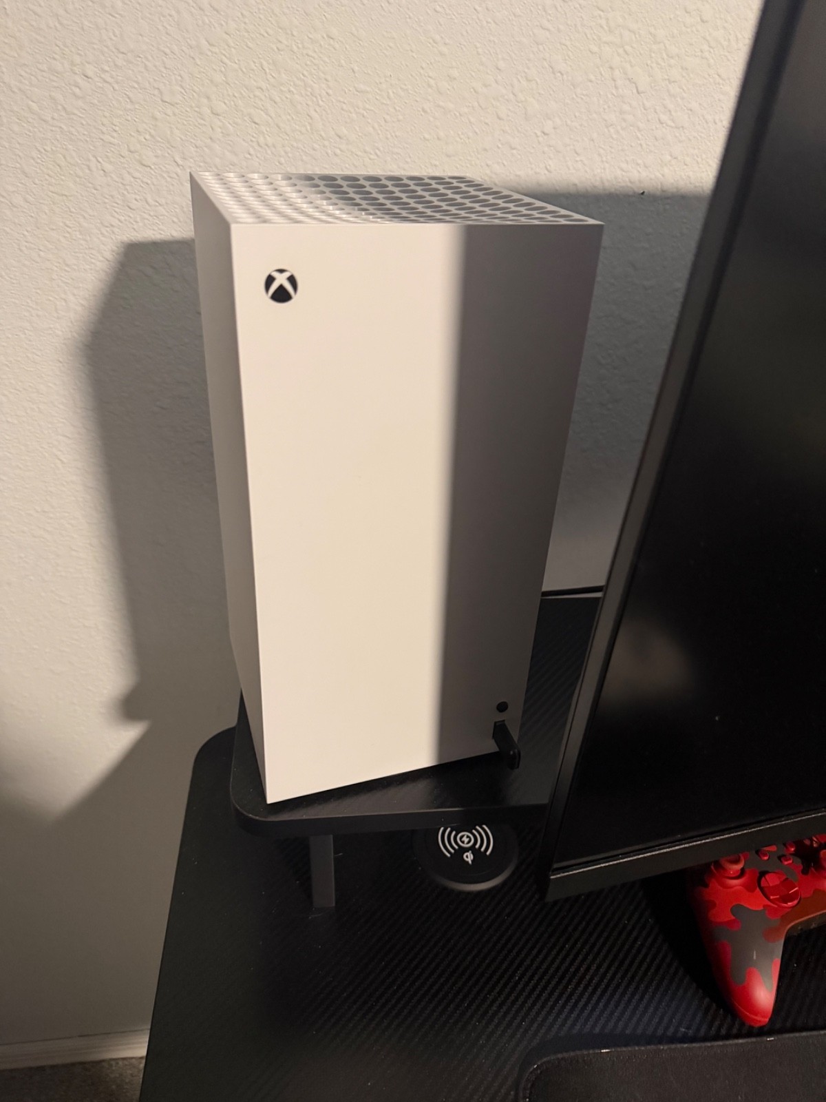 Full xbox x gaming set up all pretty new purchased within the last month
