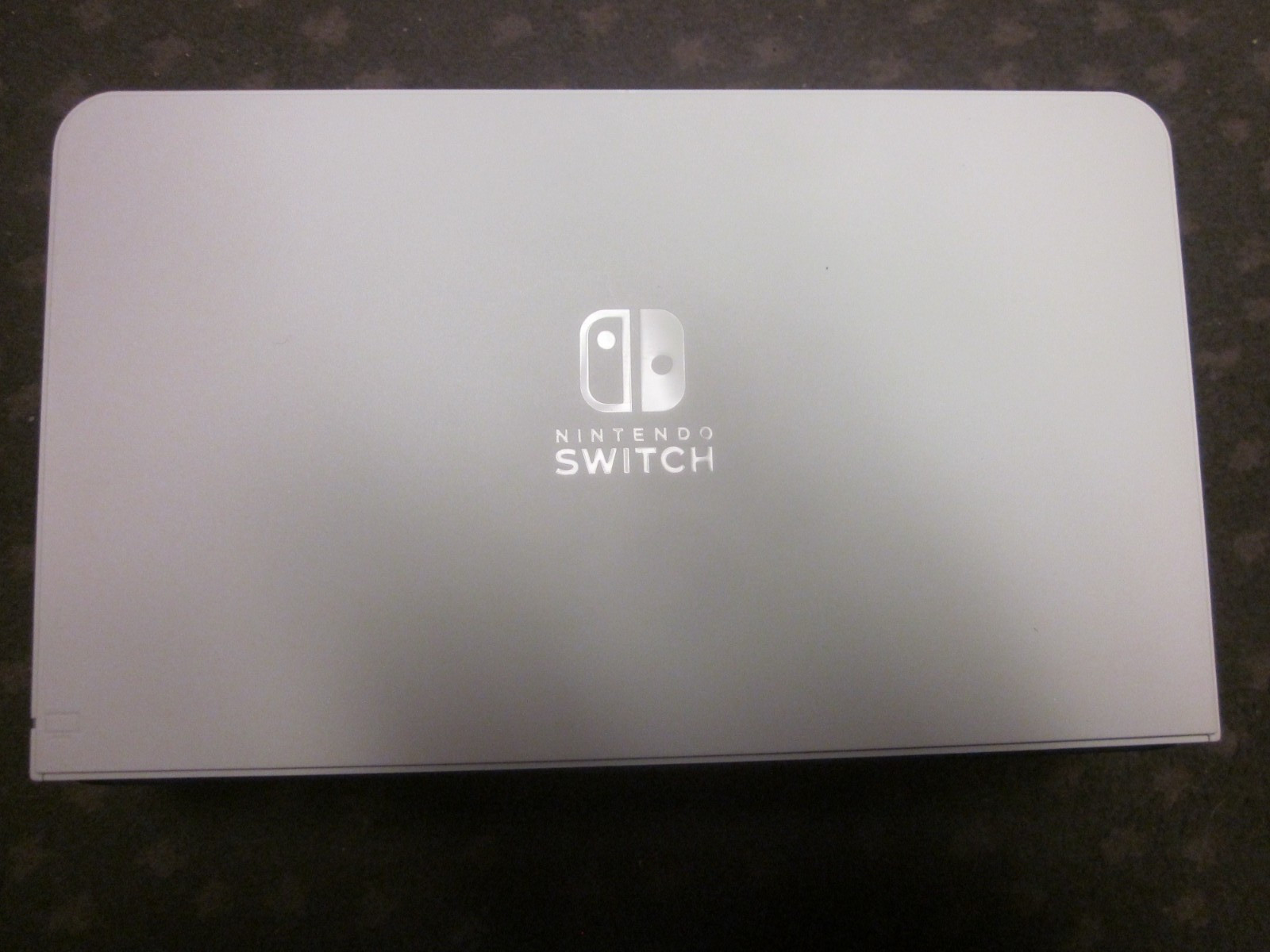 NINTENDO OLED SWITCH HEG-001 BUNDLE DOCK, STRAPS, JOYCON & HOLDER, HDMI, CASE