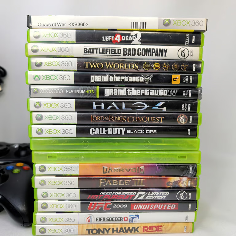 Microsoft Xbox 360 S 1439 Console 17 Games 2 Wireless Controllers Headset Bundle