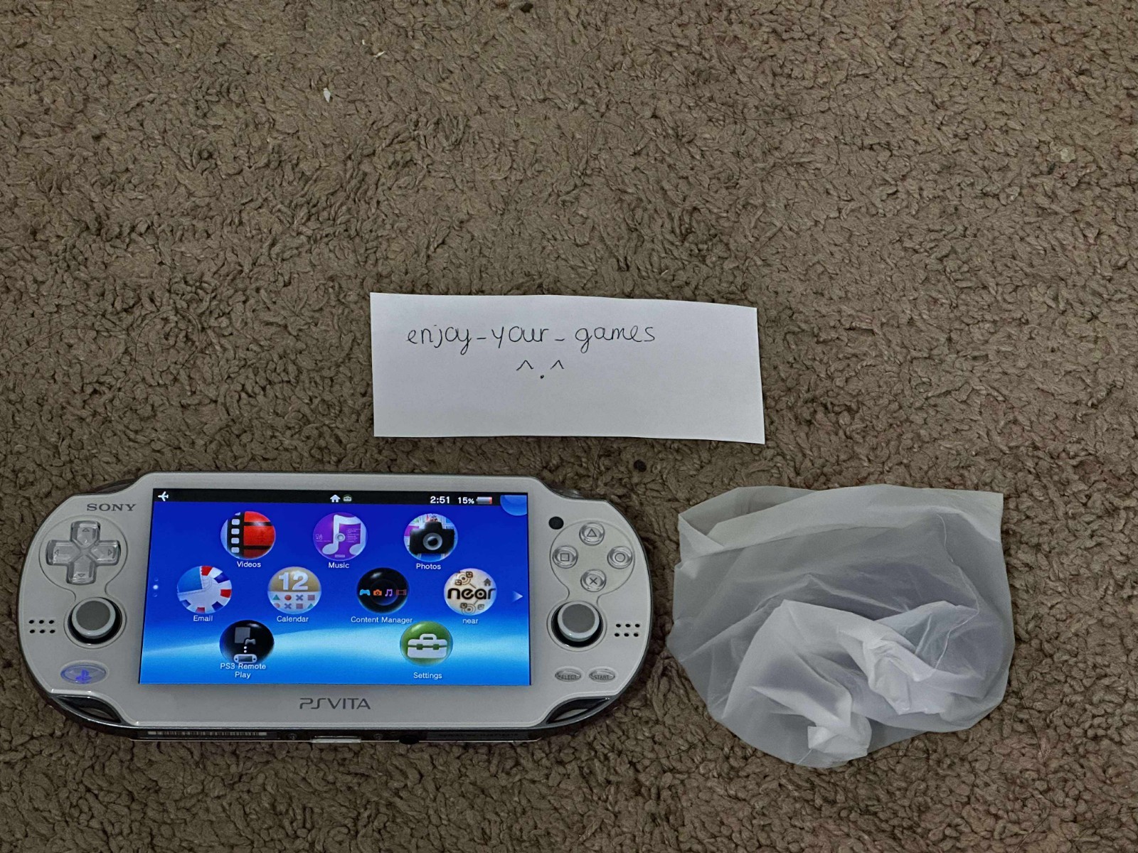 Sony PlayStation PS Vita OLED PCH-1000/1100 White WIFI US Seller – SHIP IN 1-DAY