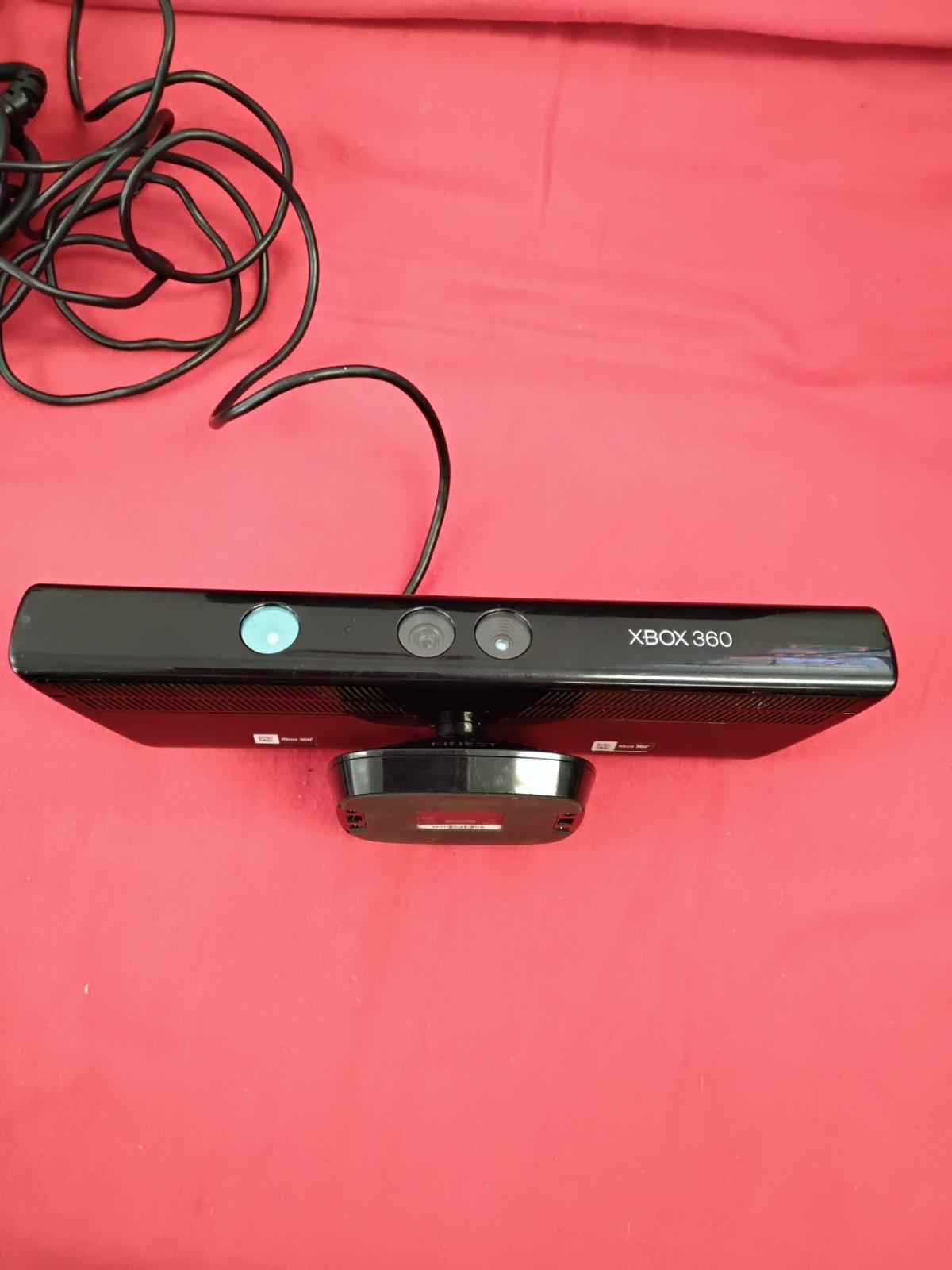 Microsoft Xbox 360 E W/Kinect Works Sold As Is Please Read Description