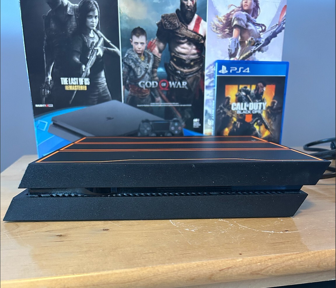 PS4 Black Ops 3 Edition Console + Controller + Power Cable