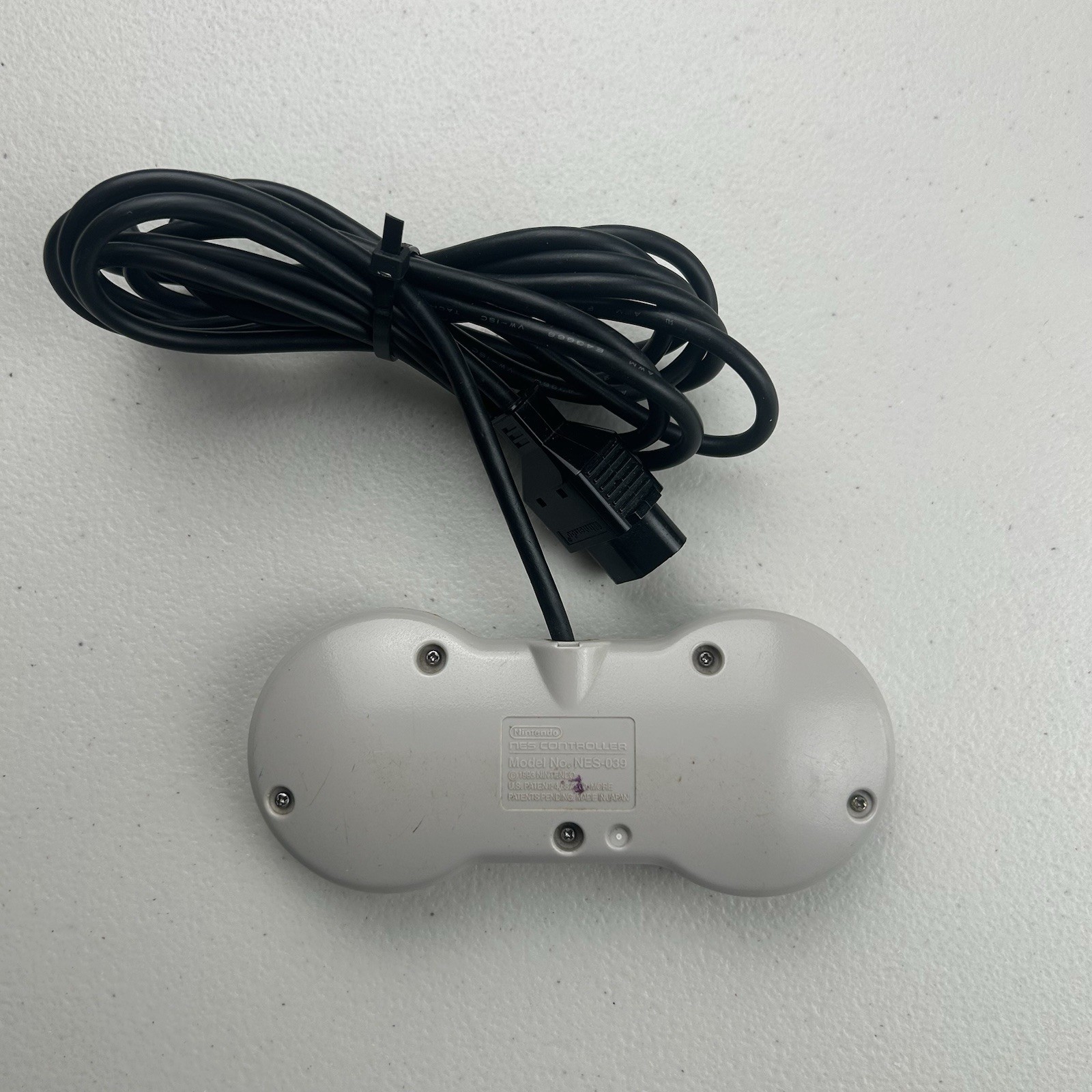 Nintendo NES Console Bundle NES-001 Dogbone Controller + 3 Controllers + MORE