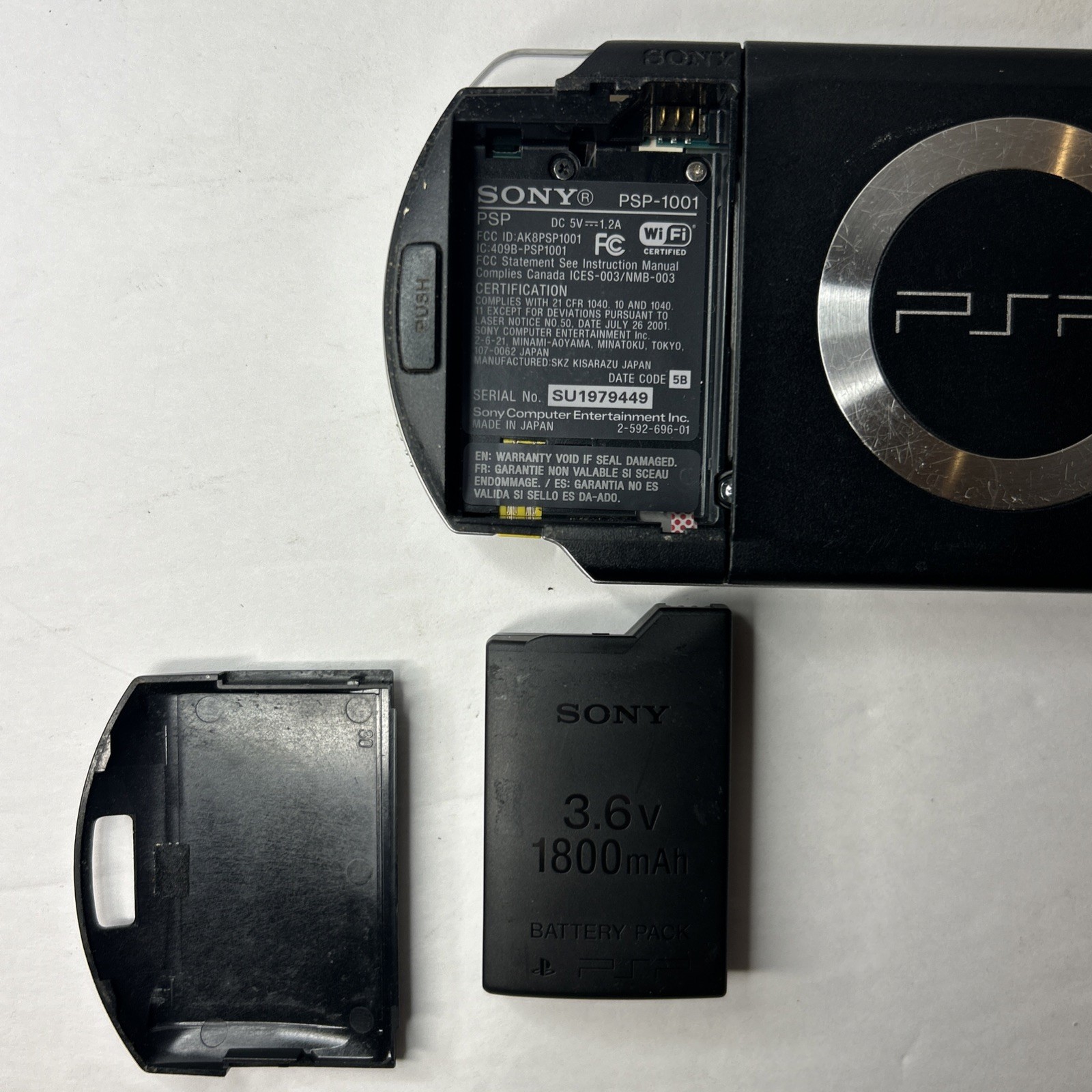 Sony PSP 1001 Console Bundle Tested w/ Charger Case, 4GB Card & 2 Games